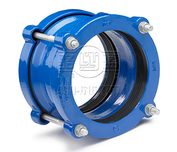 ������s���^